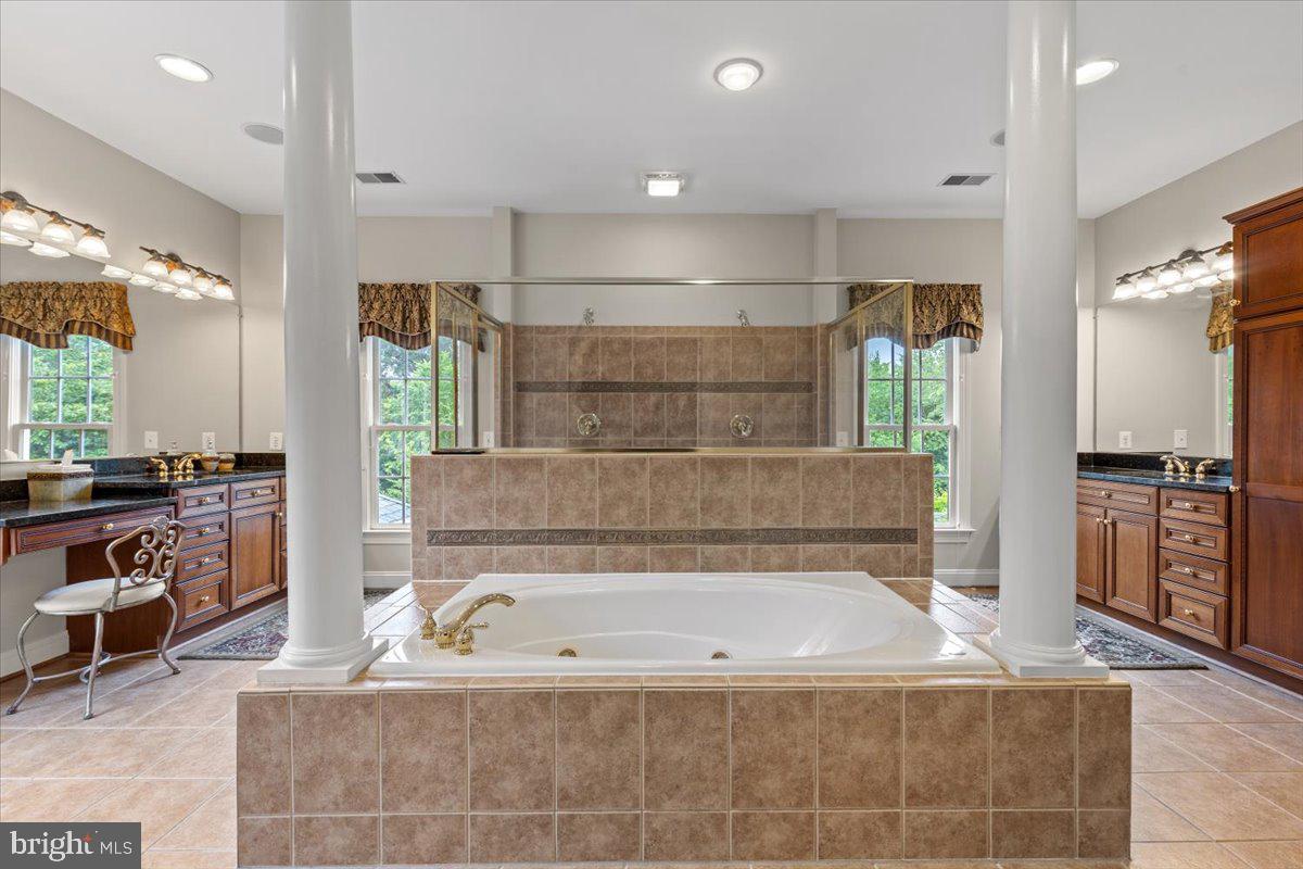 CEDAR CREST - Residential