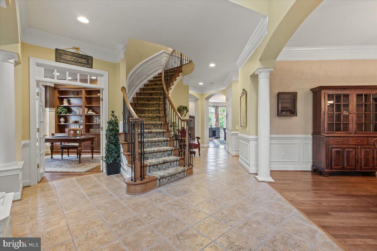 CEDAR CREST - Residential