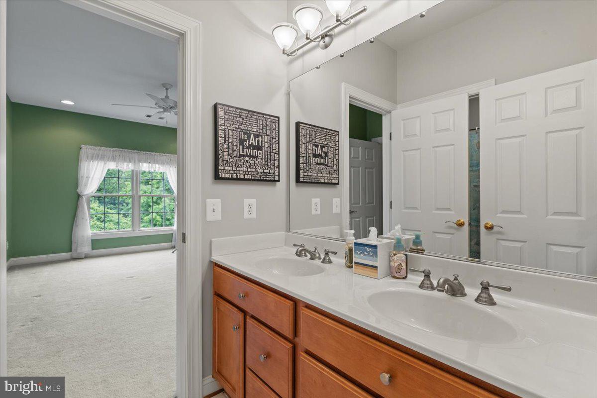 CEDAR CREST - Residential