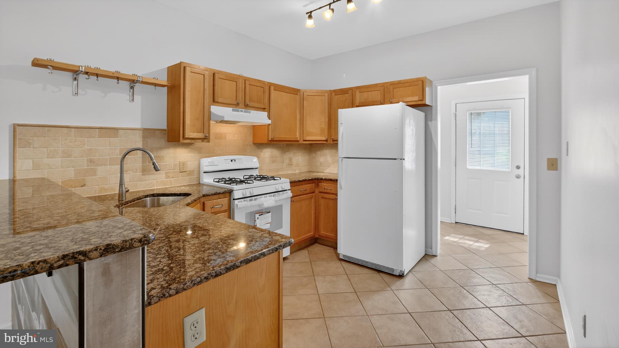 LITTLE ITALY - Residential