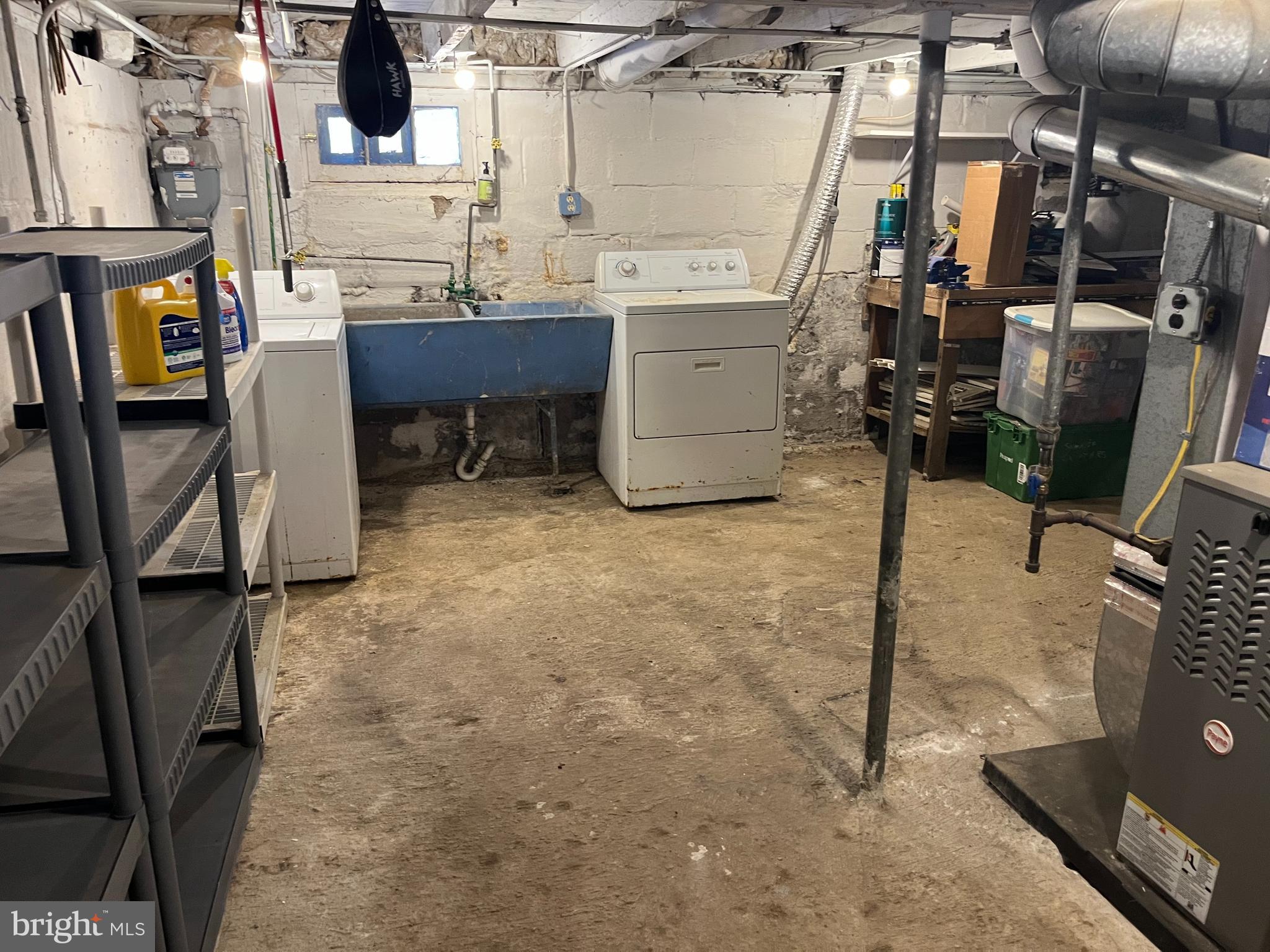 HILLCREST - Residential