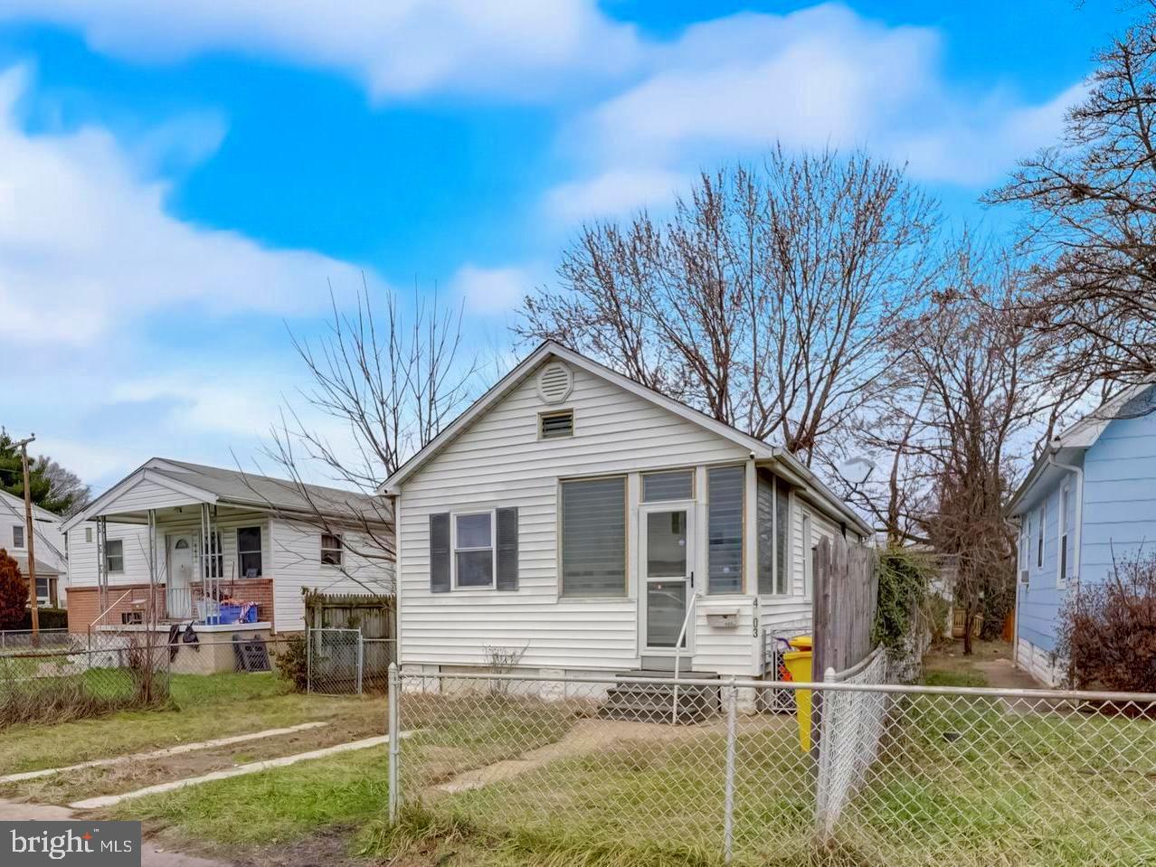 HILLCREST - Residential