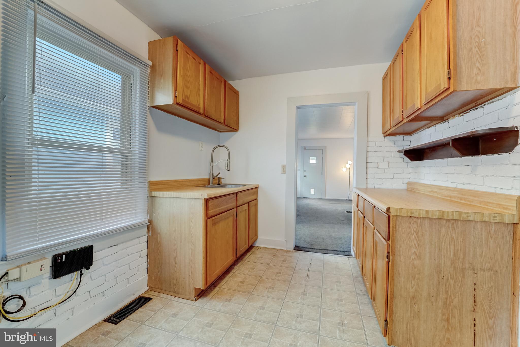 HILLCREST - Residential