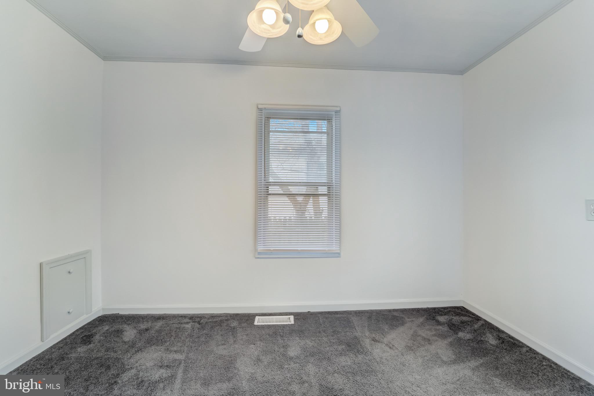 HILLCREST - Residential