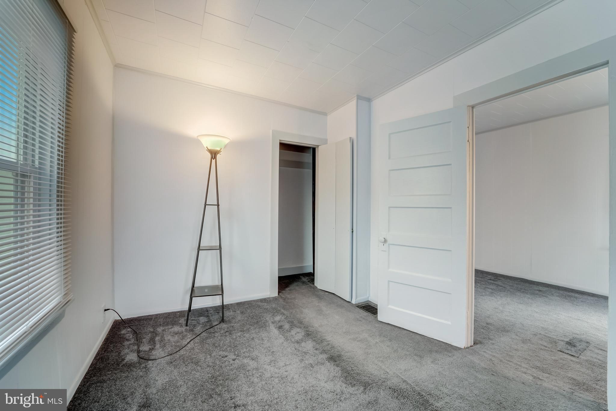 HILLCREST - Residential