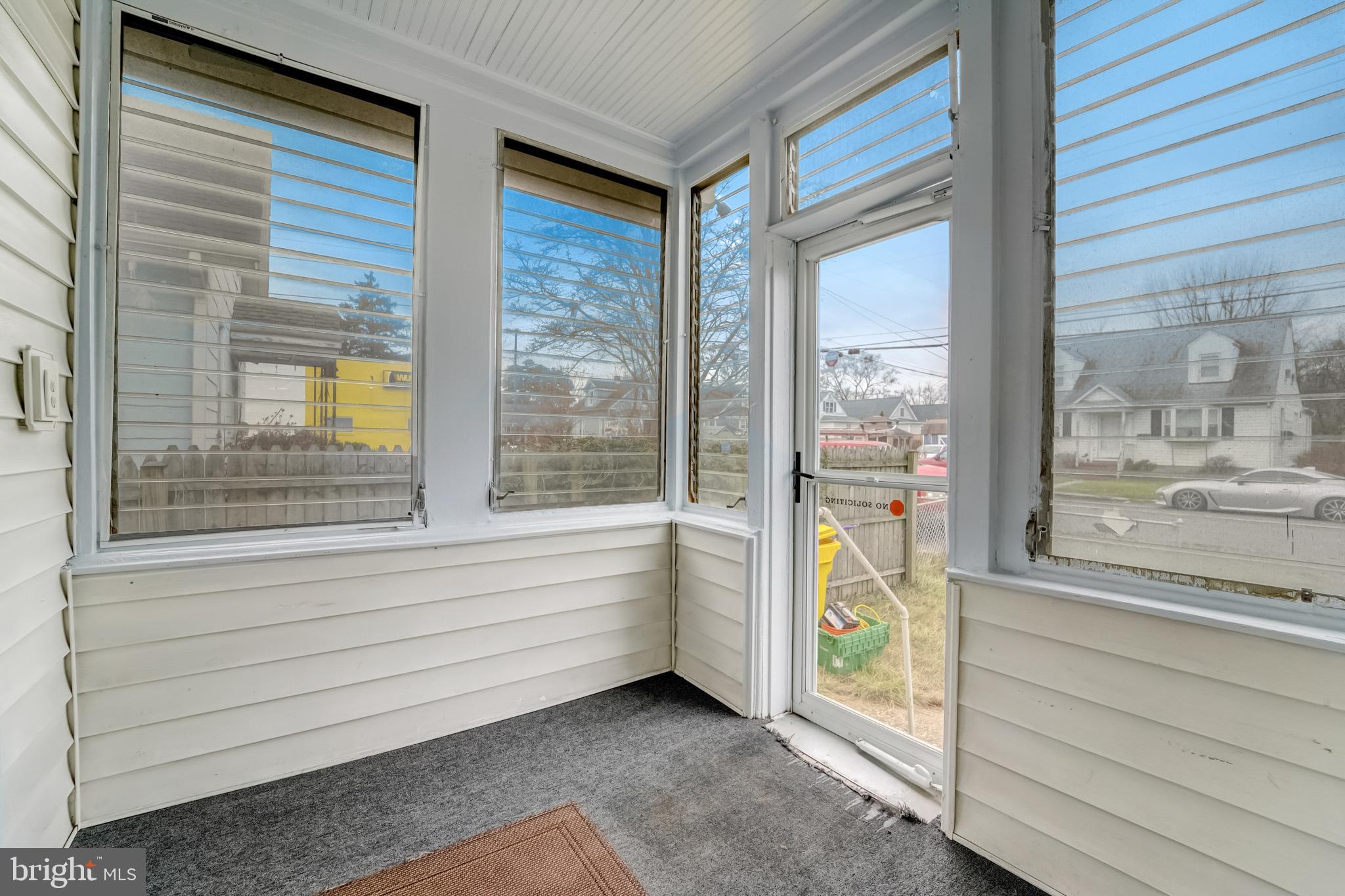 HILLCREST - Residential