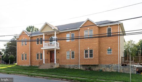3954 WALNUT STREET FAIRFAX VA 22030