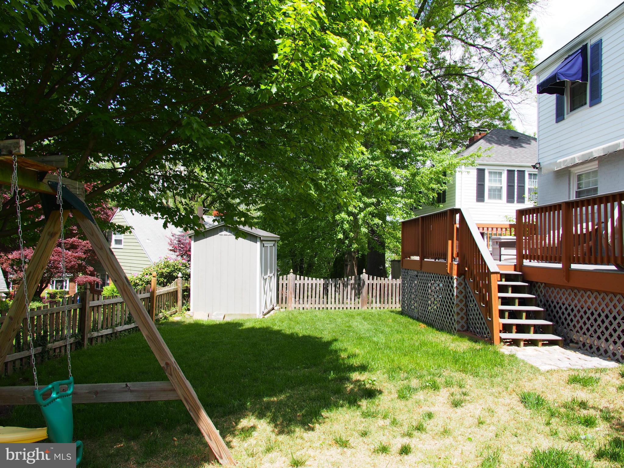 LOCH HILL - Residential