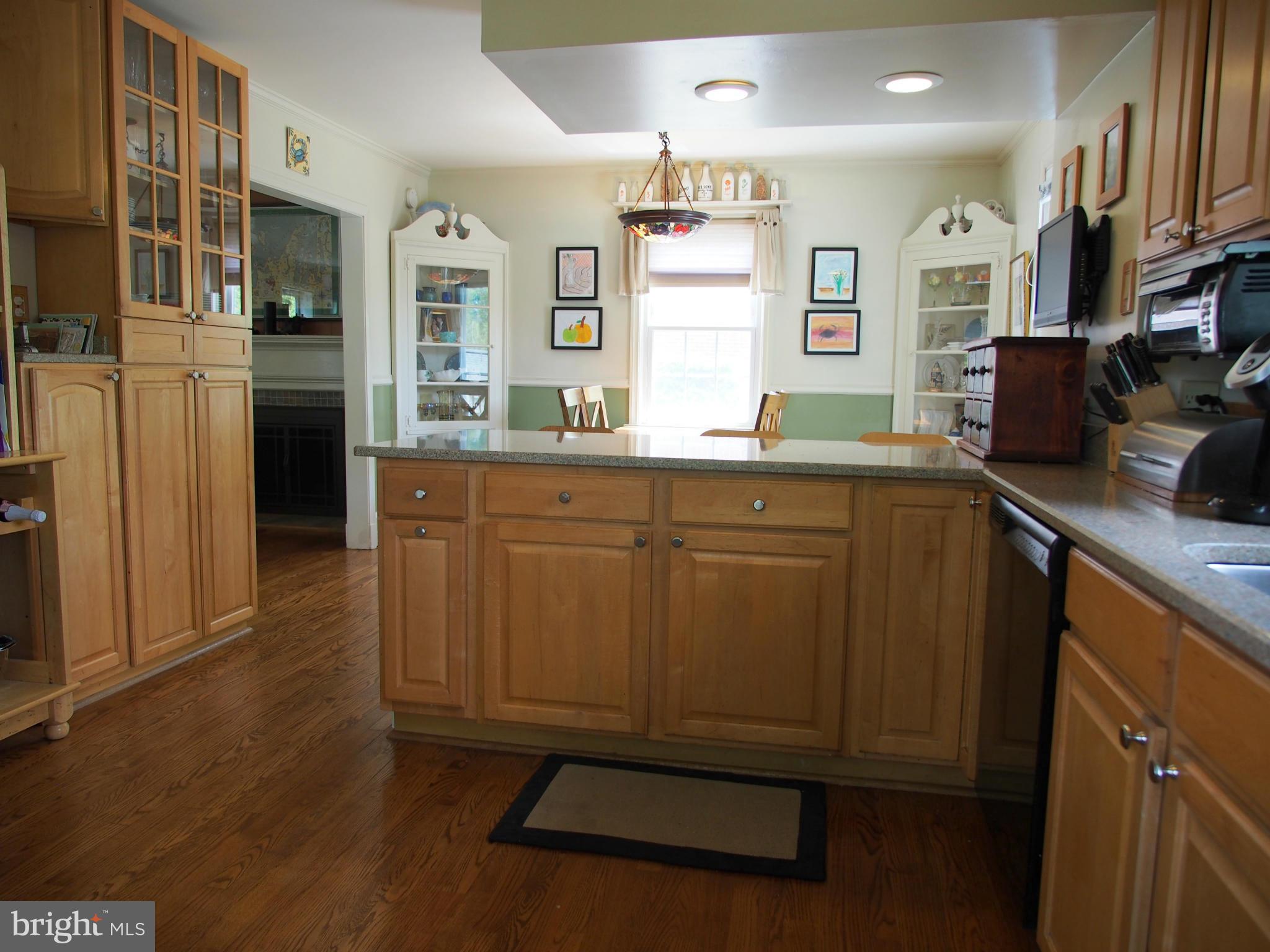 LOCH HILL - Residential