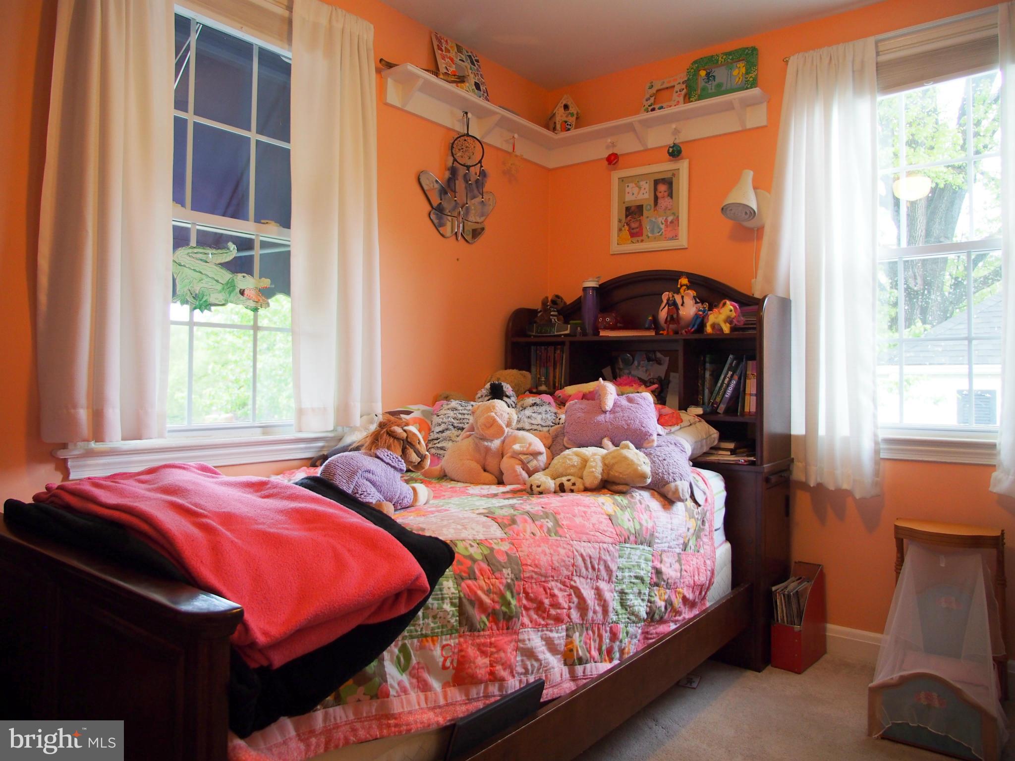 LOCH HILL - Residential