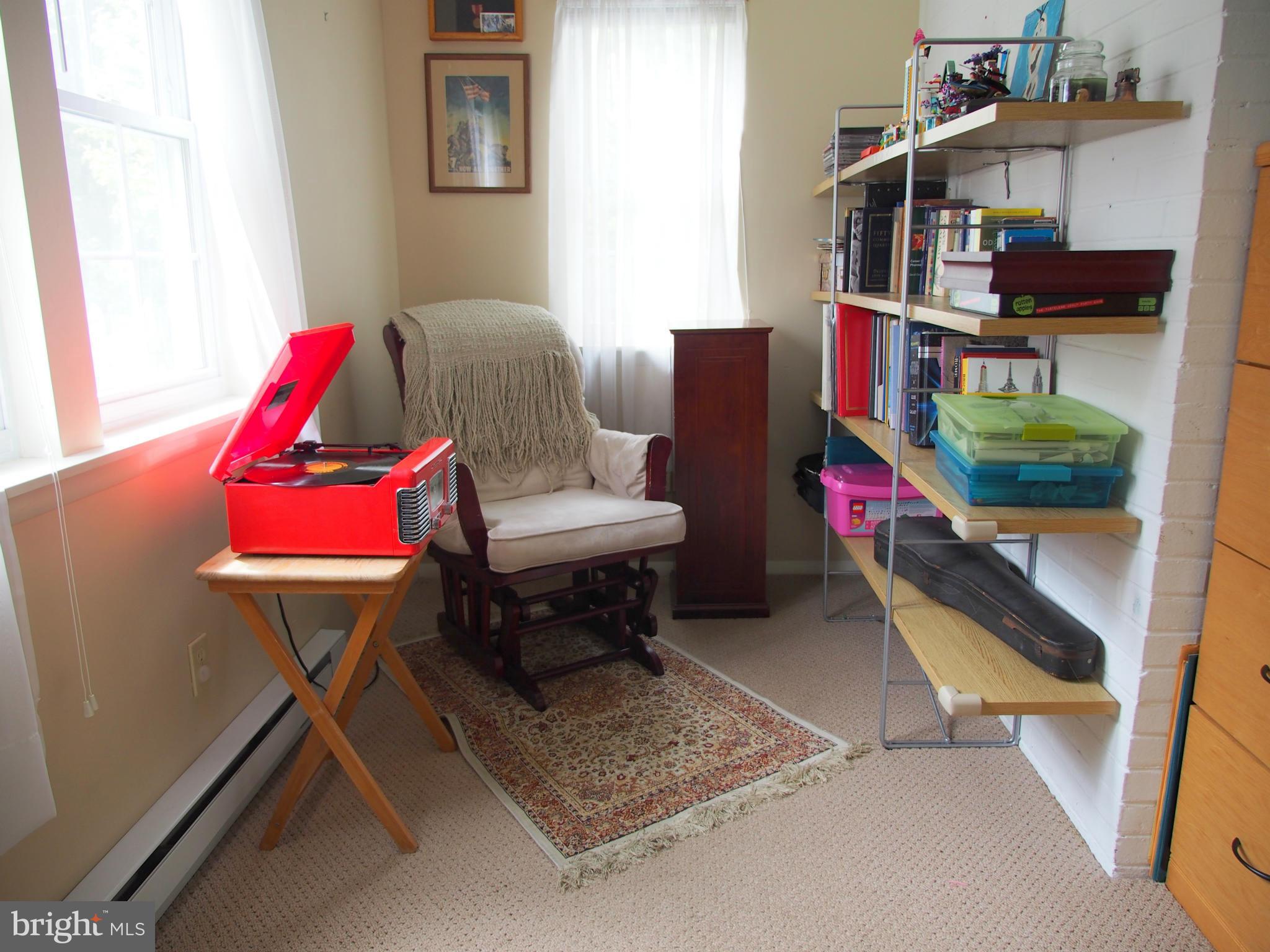 LOCH HILL - Residential