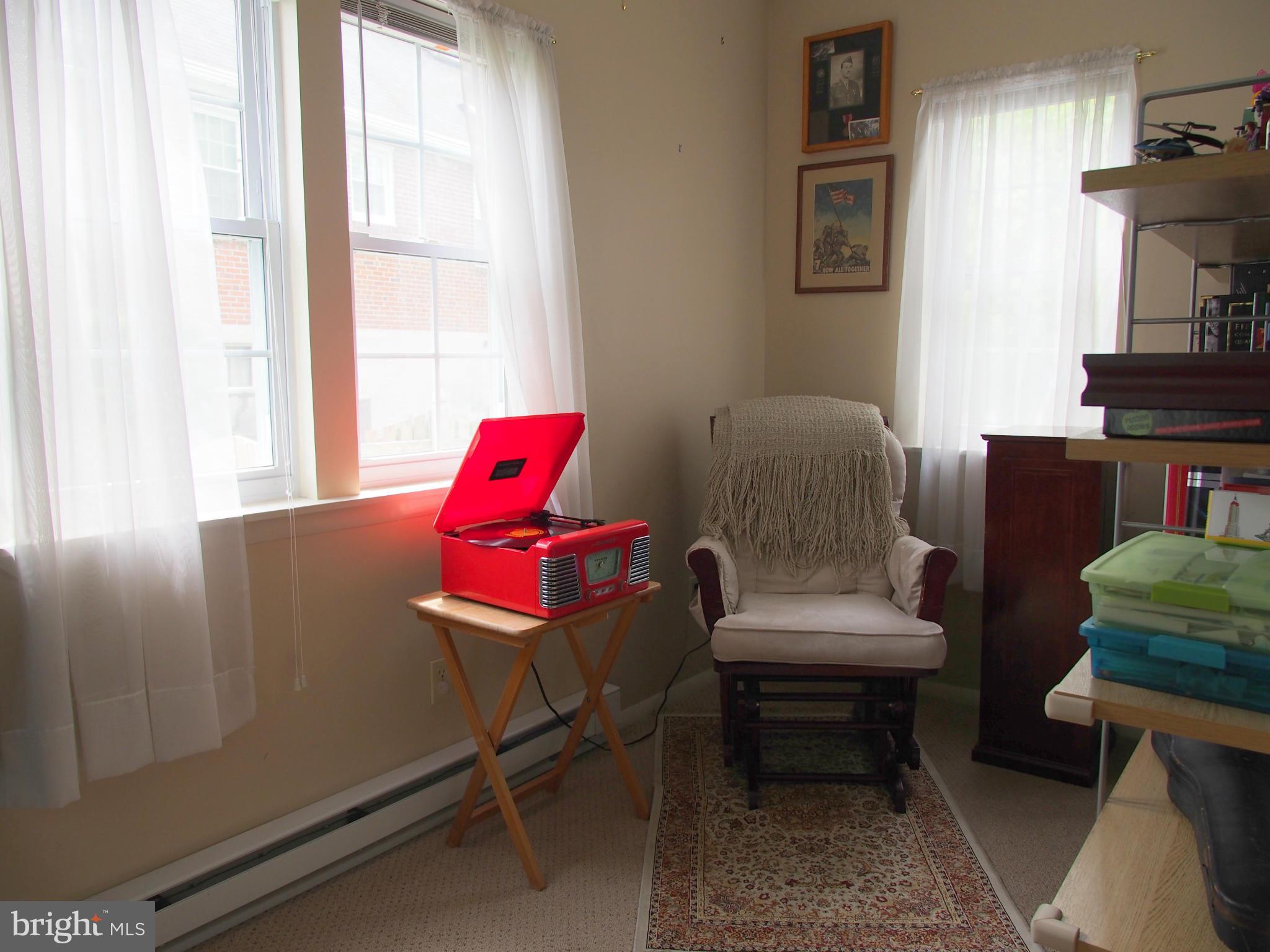 LOCH HILL - Residential