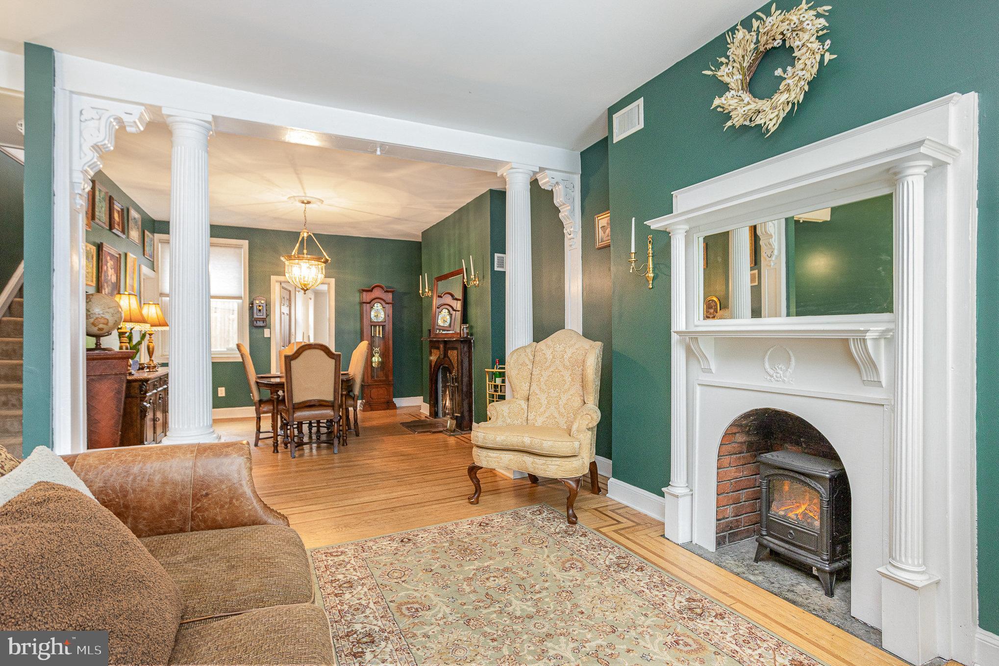 RIDGELY'S DELIGHT - Residential