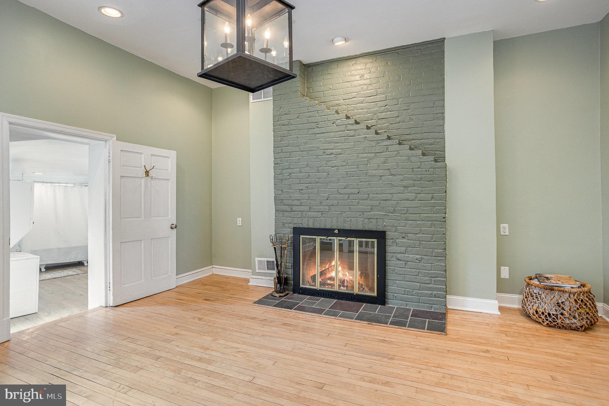 RIDGELY'S DELIGHT - Residential