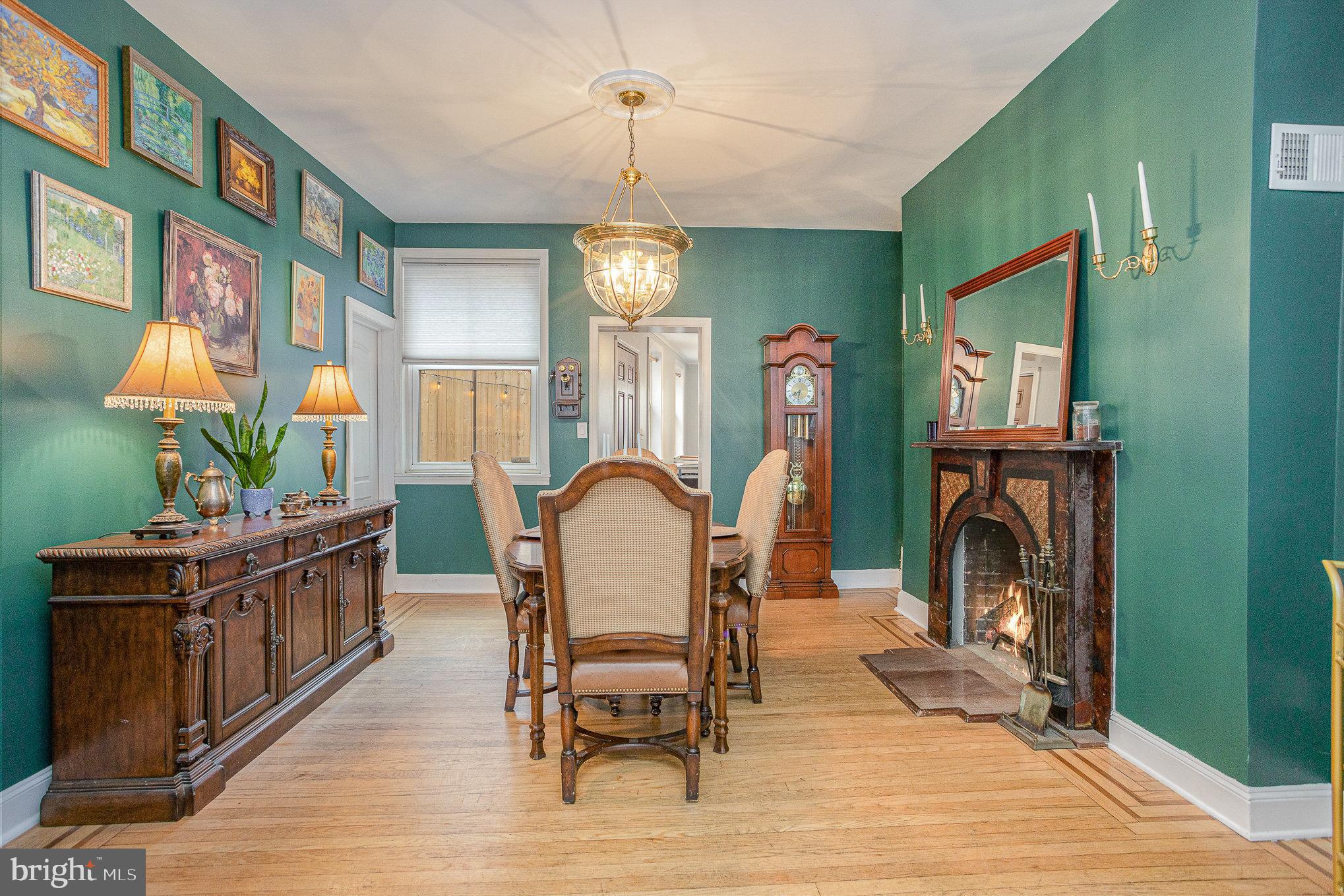 RIDGELY'S DELIGHT - Residential