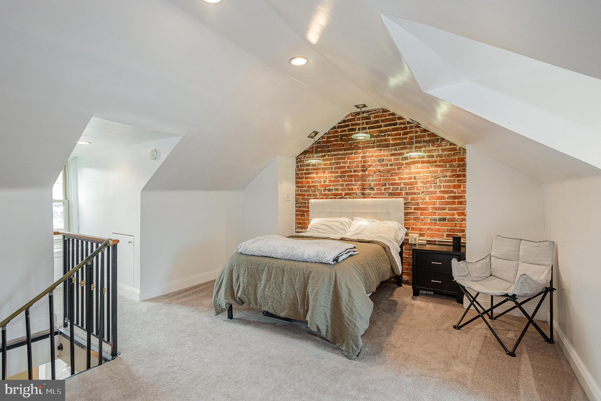 RIDGELY'S DELIGHT - Residential