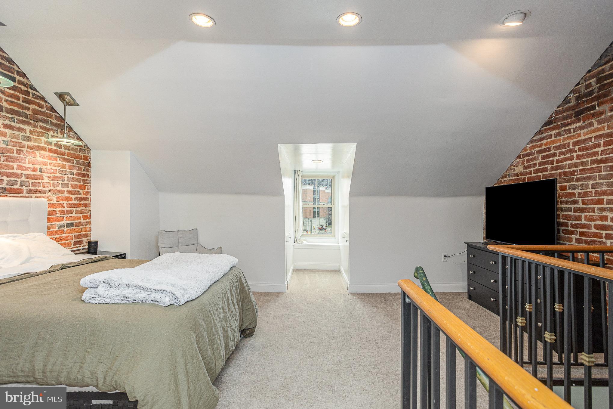 RIDGELY'S DELIGHT - Residential