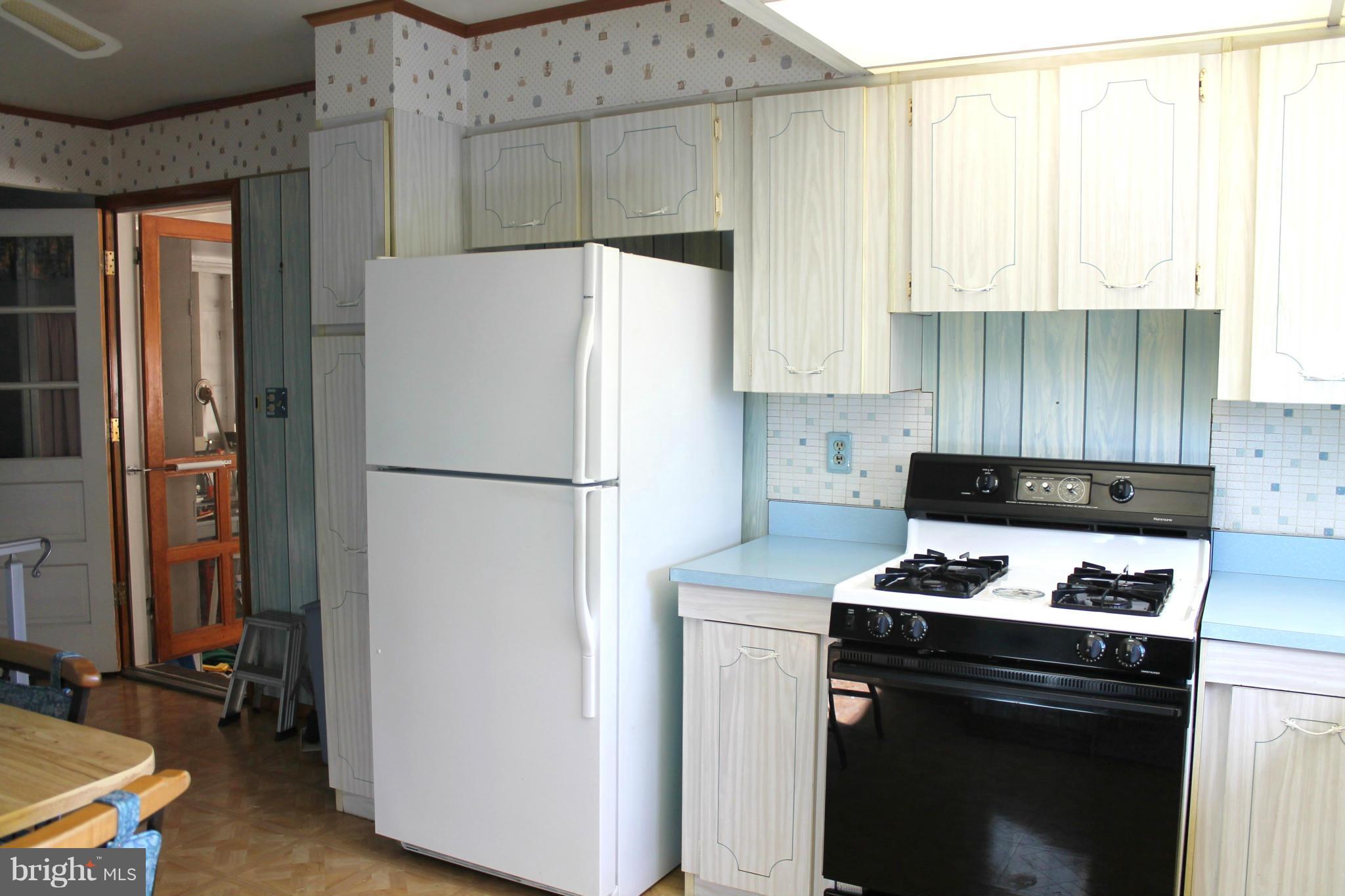 THE HIGHLANDS - Residential