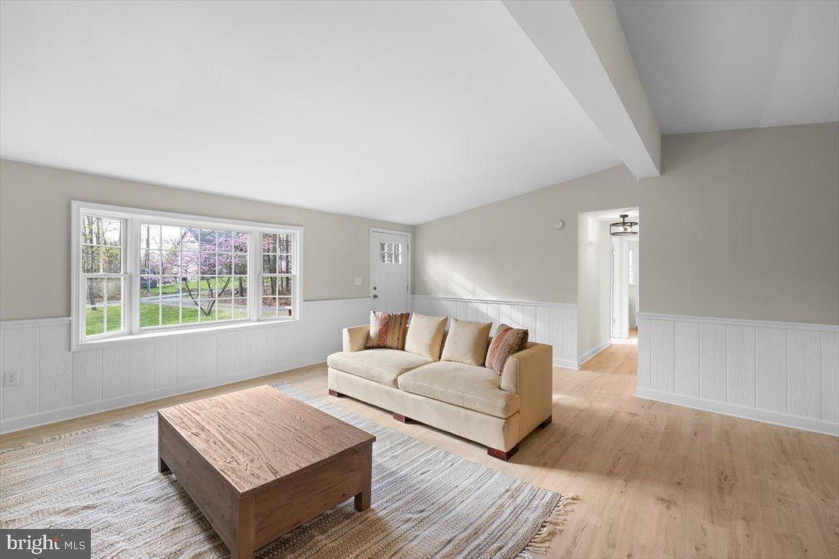 SHAWNEELAND - Residential