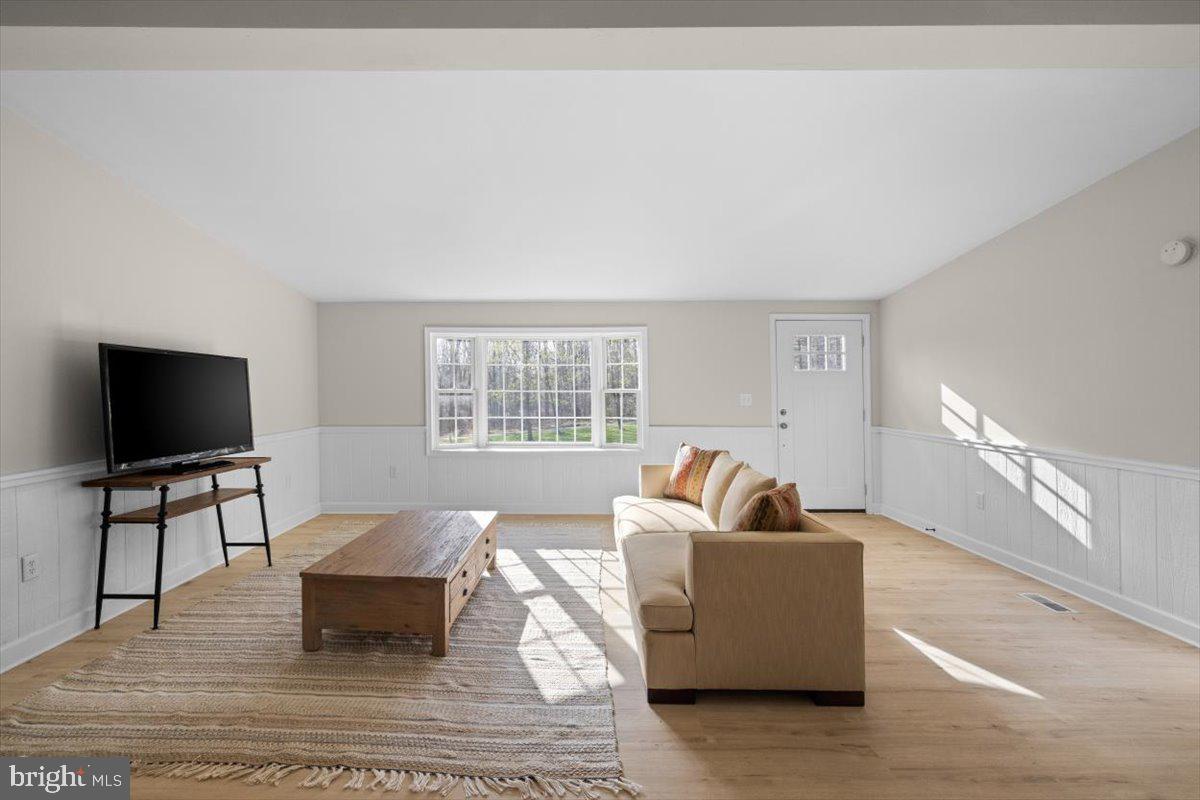 SHAWNEELAND - Residential