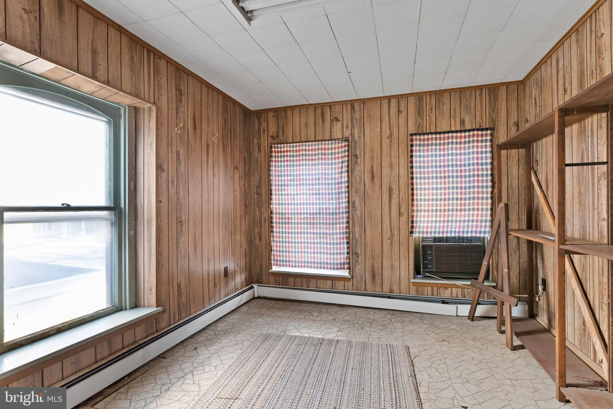 Shippensburg, Pennsylvania 17257, United States, 4 Bedrooms Bedrooms, ,Residential,Active,15087