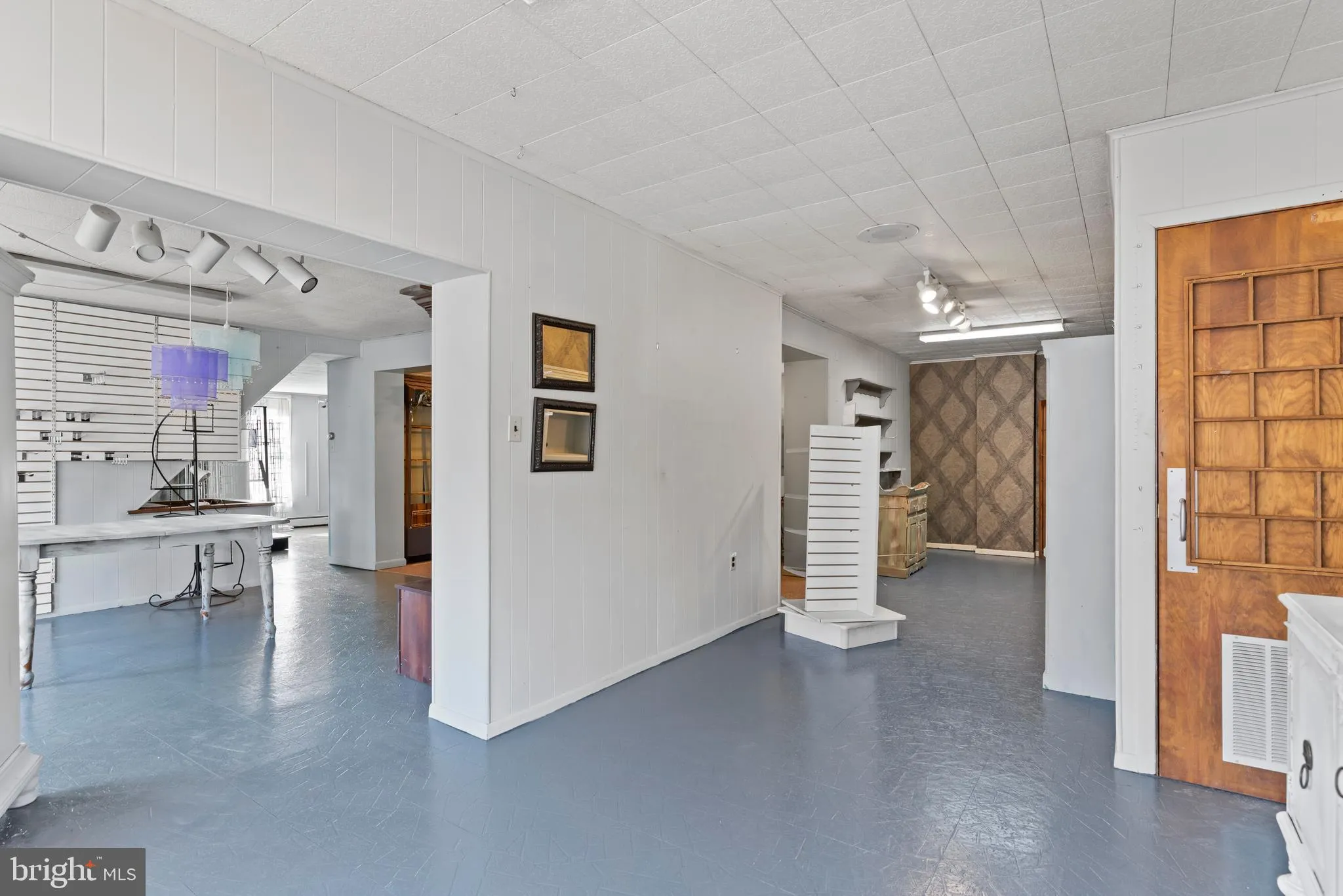 Shippensburg, Pennsylvania 17257, United States, 4 Bedrooms Bedrooms, ,Residential,Active,15087