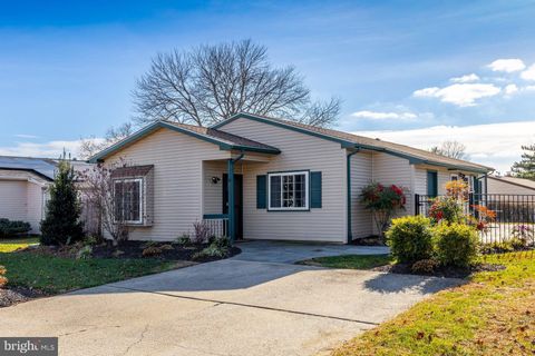 14 HICKORY LANE SWEDESBORO NJ 08085