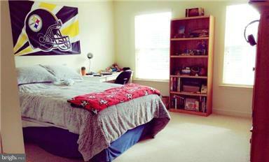 NORFOLK PLACE - Residential Lease