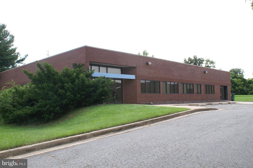 Now available, 15,000 sq ft building zoned industrial, Office warehouse, Manufacturing application 2.0 +/- acres, Private parking, High clear interior height 16  with both dock and drive-in loading. Easy access 695 & I95.