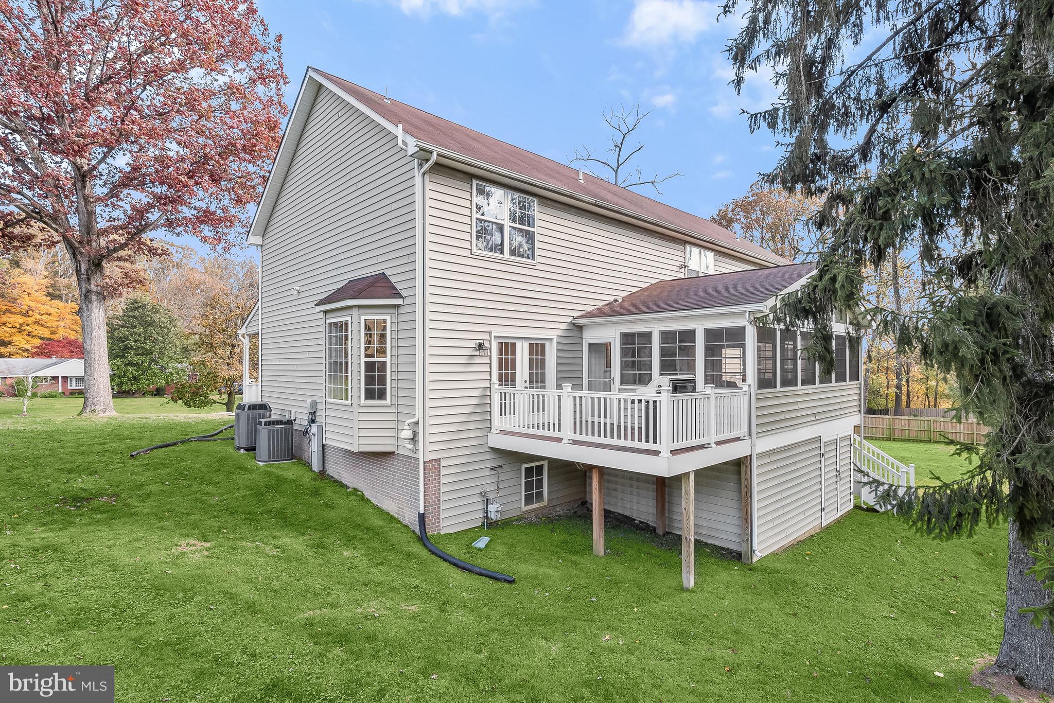 OLD COURT GARDENS - Residential