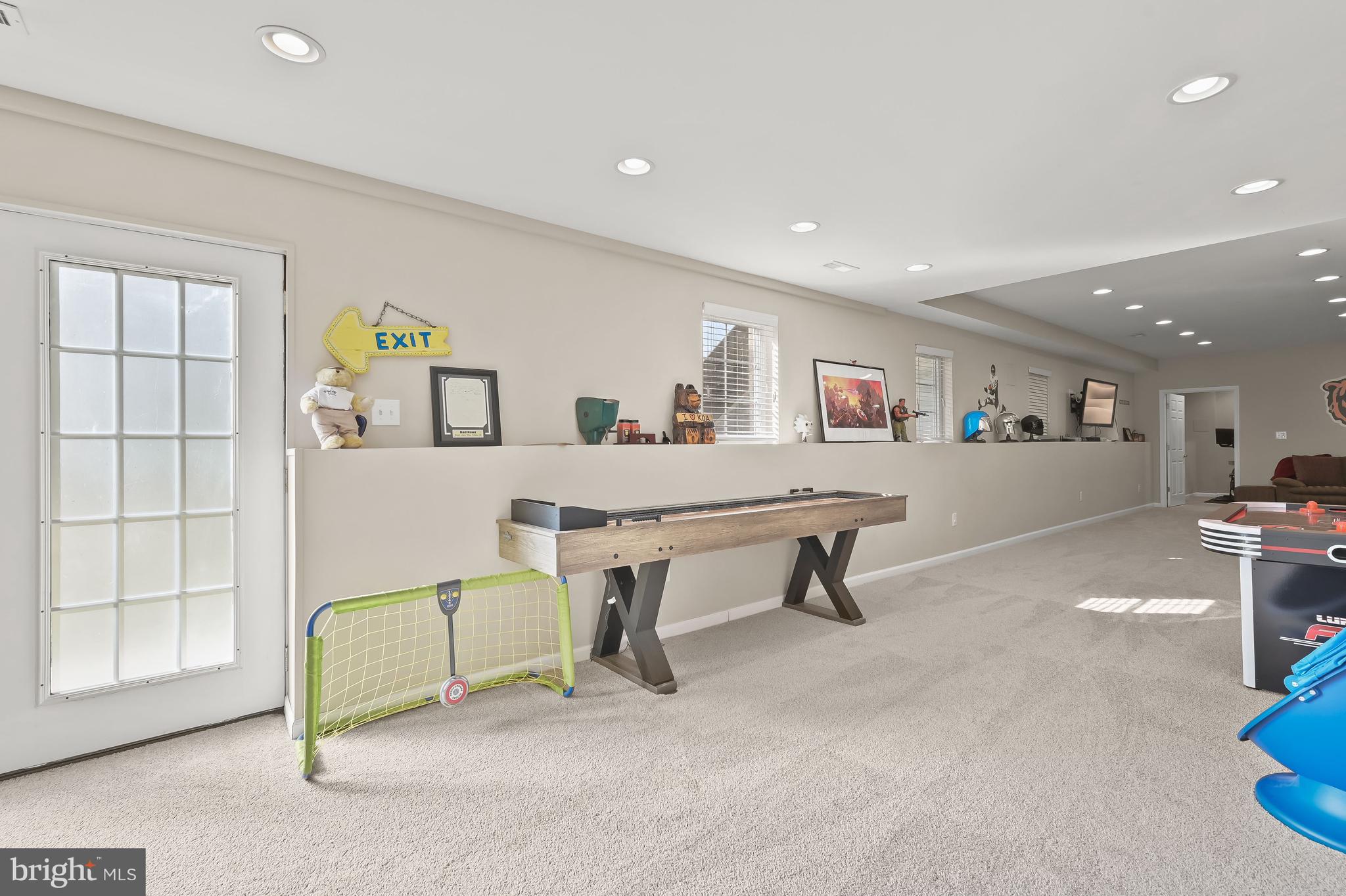 OLD COURT GARDENS - Residential