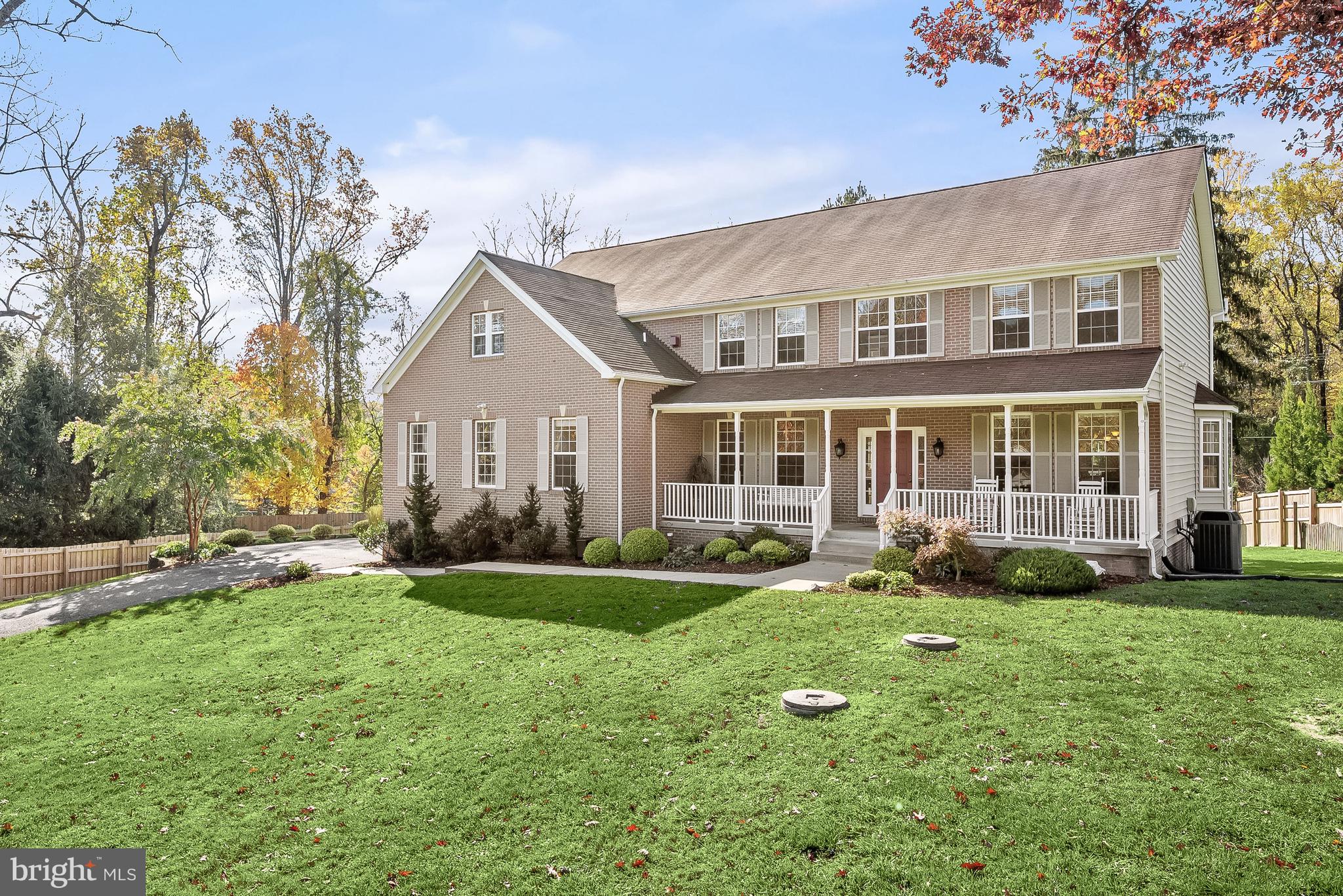 OLD COURT GARDENS - Residential