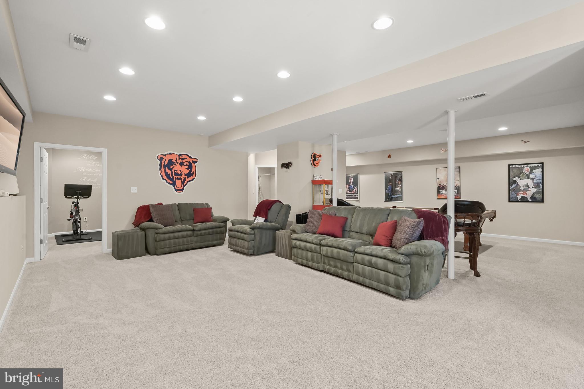 OLD COURT GARDENS - Residential