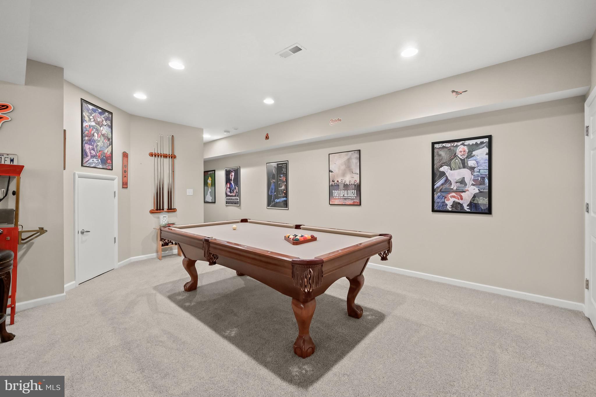 OLD COURT GARDENS - Residential