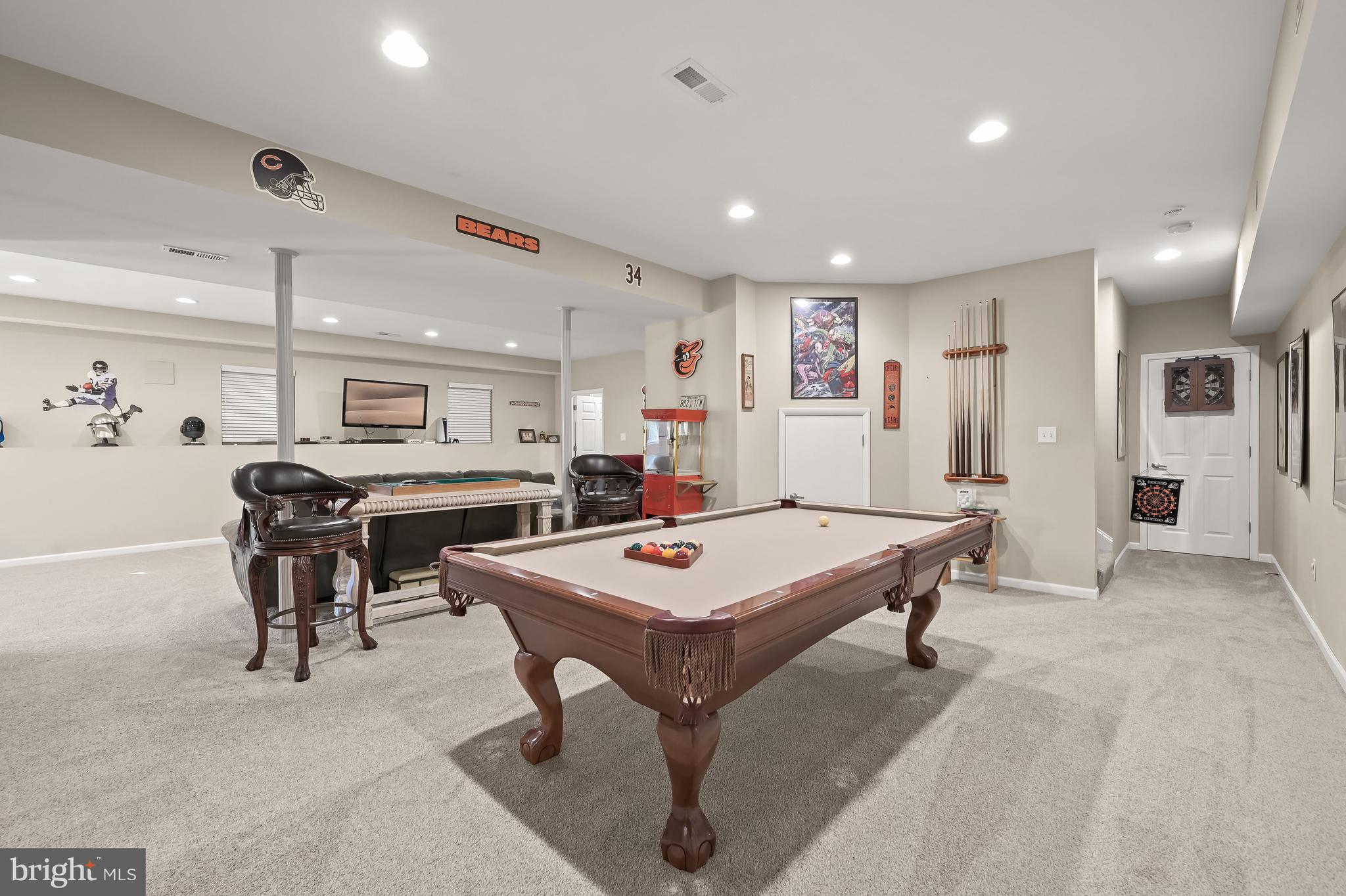 OLD COURT GARDENS - Residential