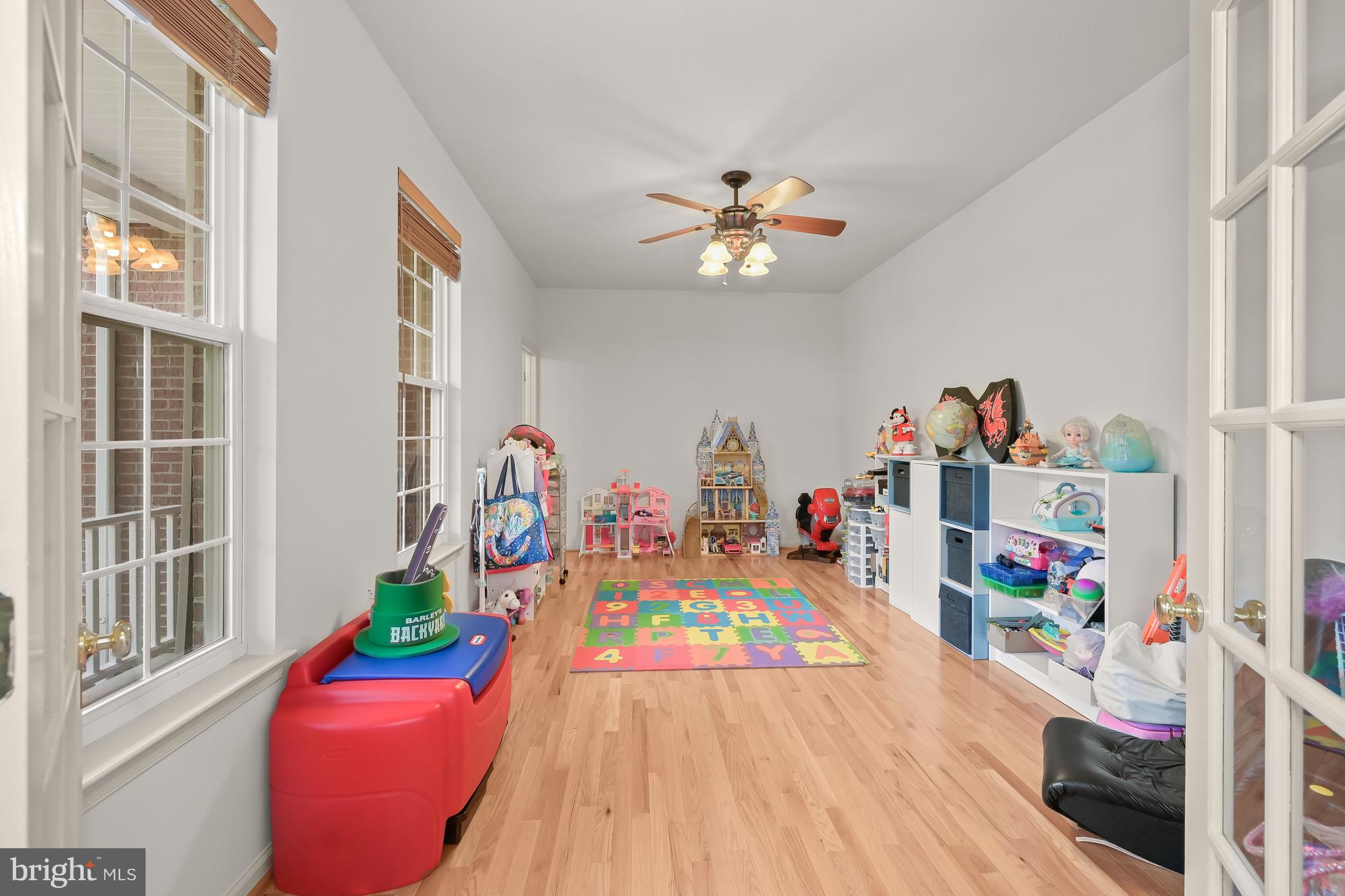 OLD COURT GARDENS - Residential