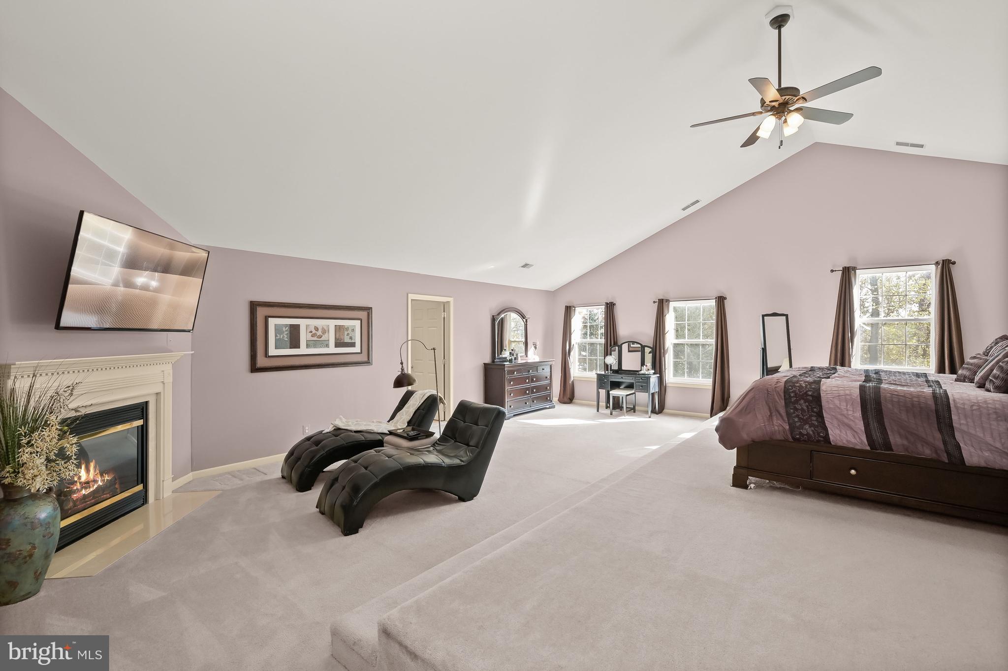 OLD COURT GARDENS - Residential