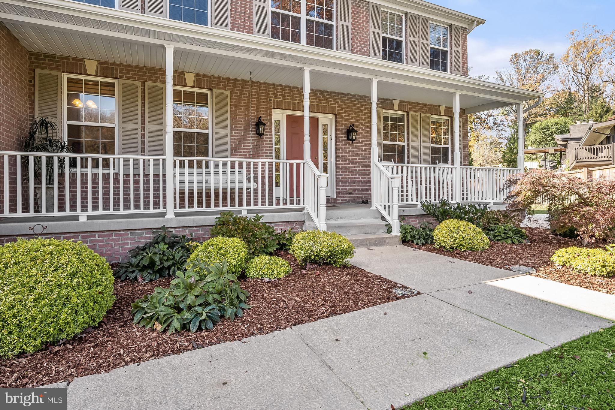 OLD COURT GARDENS - Residential