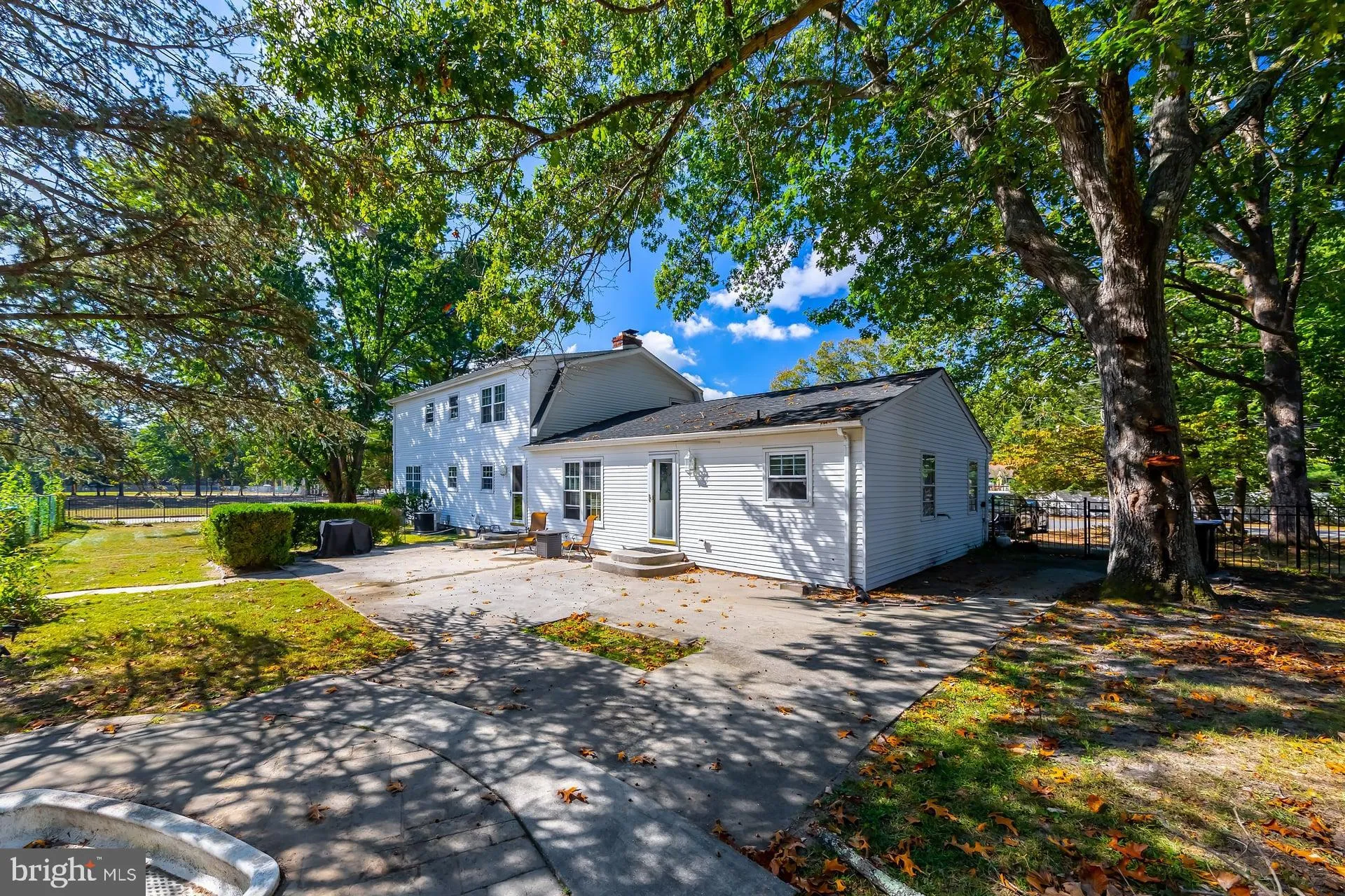 Atco, New Jersey 08004, United States, 4 Bedrooms Bedrooms, ,3 BathroomsBathrooms,Residential,Active,223777