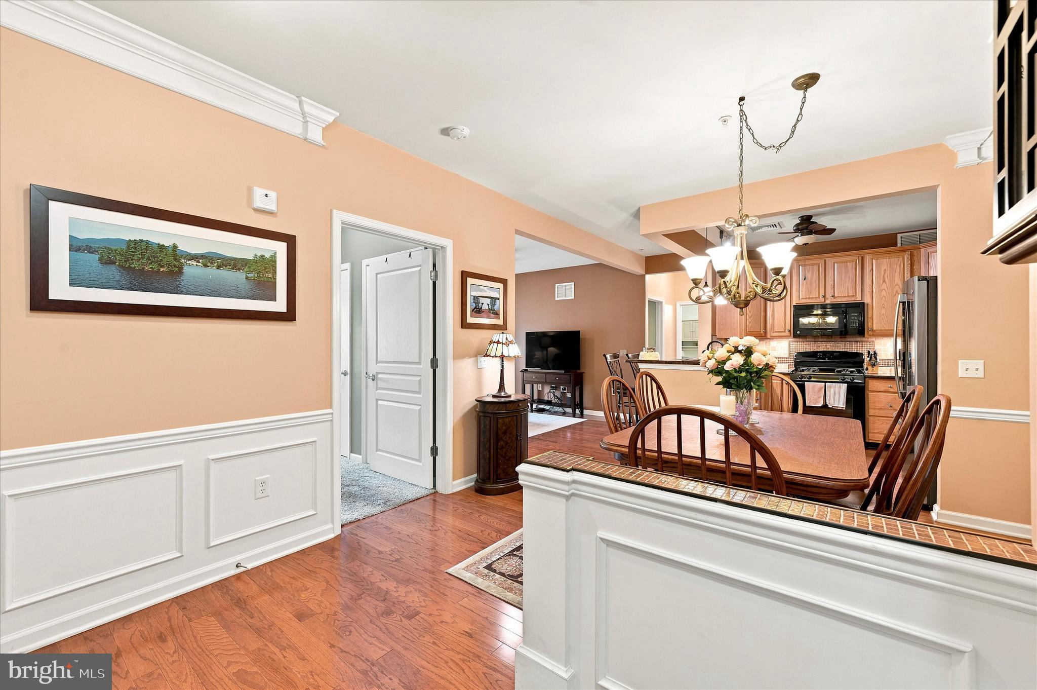 421 CREEKSIDE DRIVE