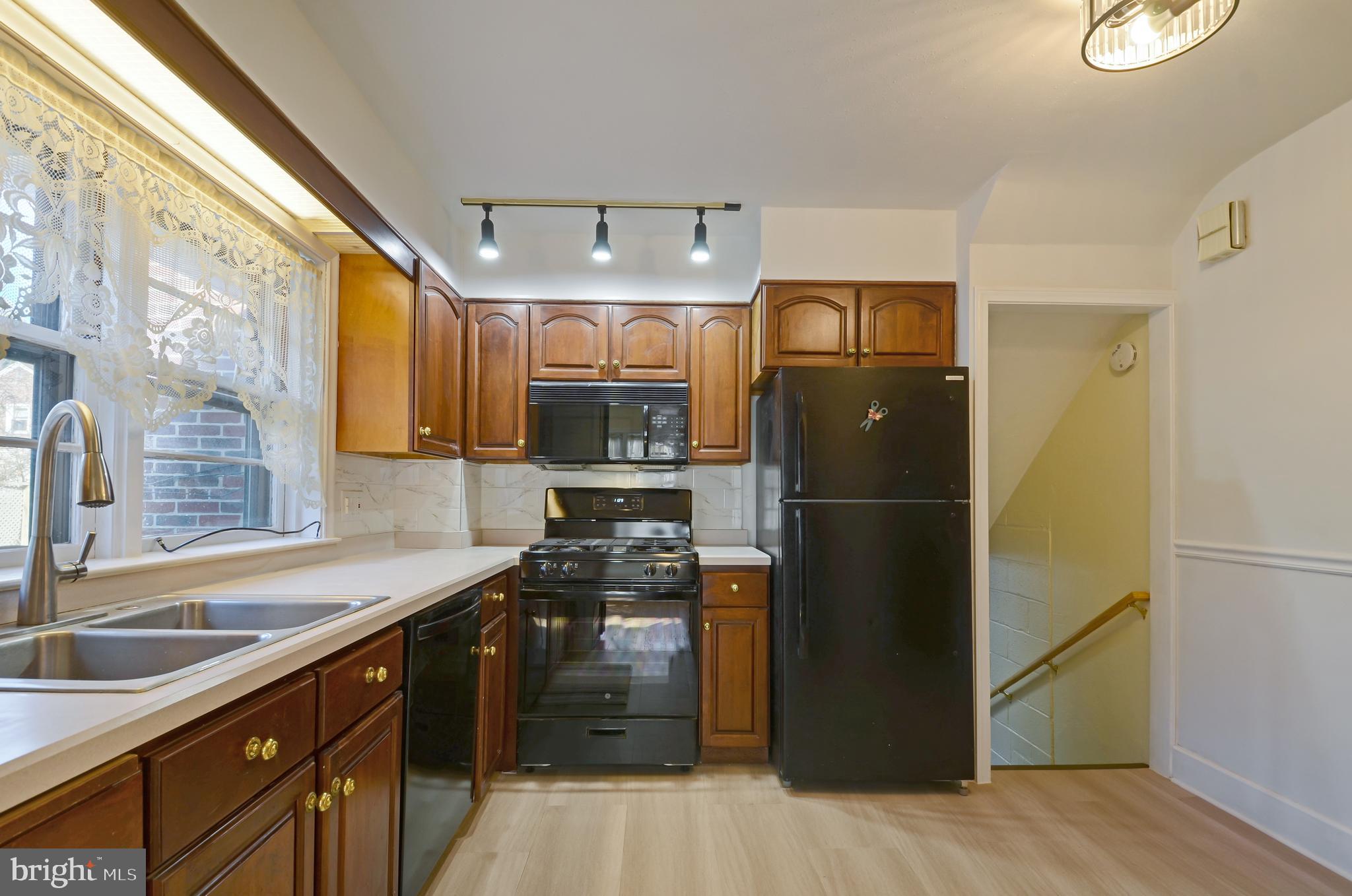 PENNSIDE - Residential