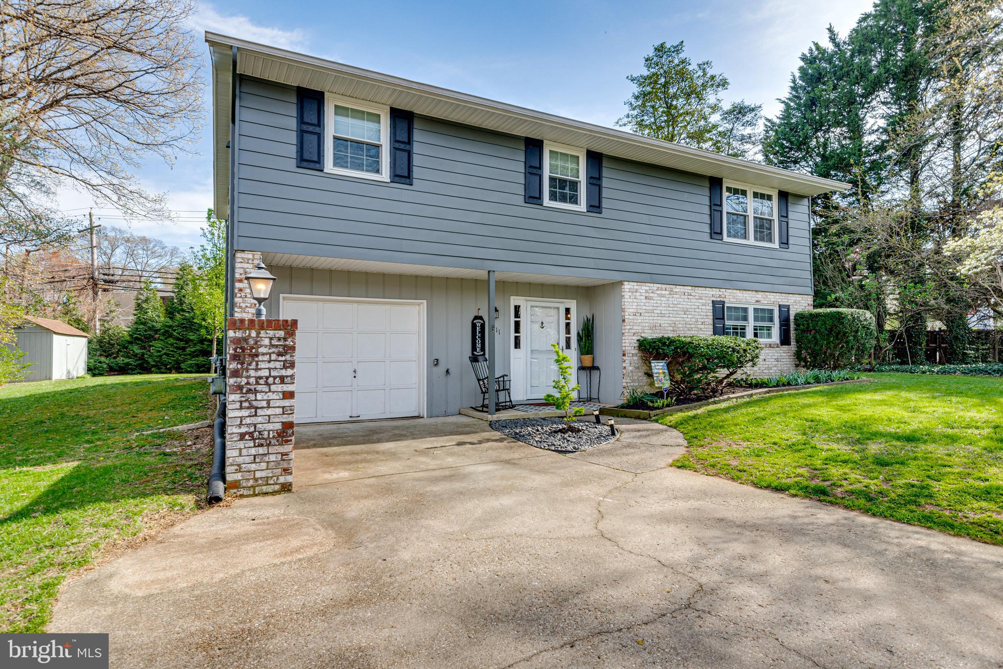 BENFIELD MANOR - Residential