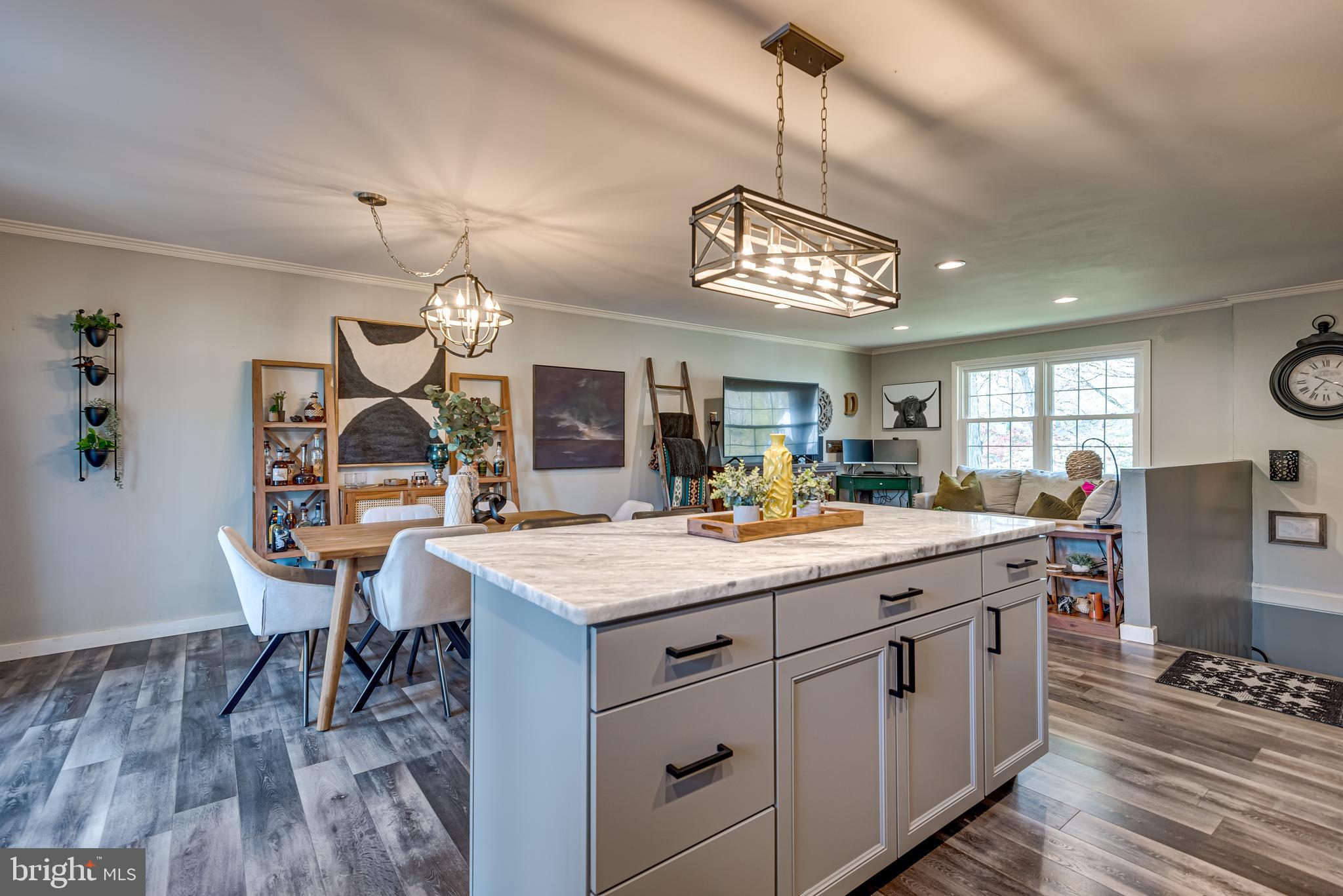 BENFIELD MANOR - Residential