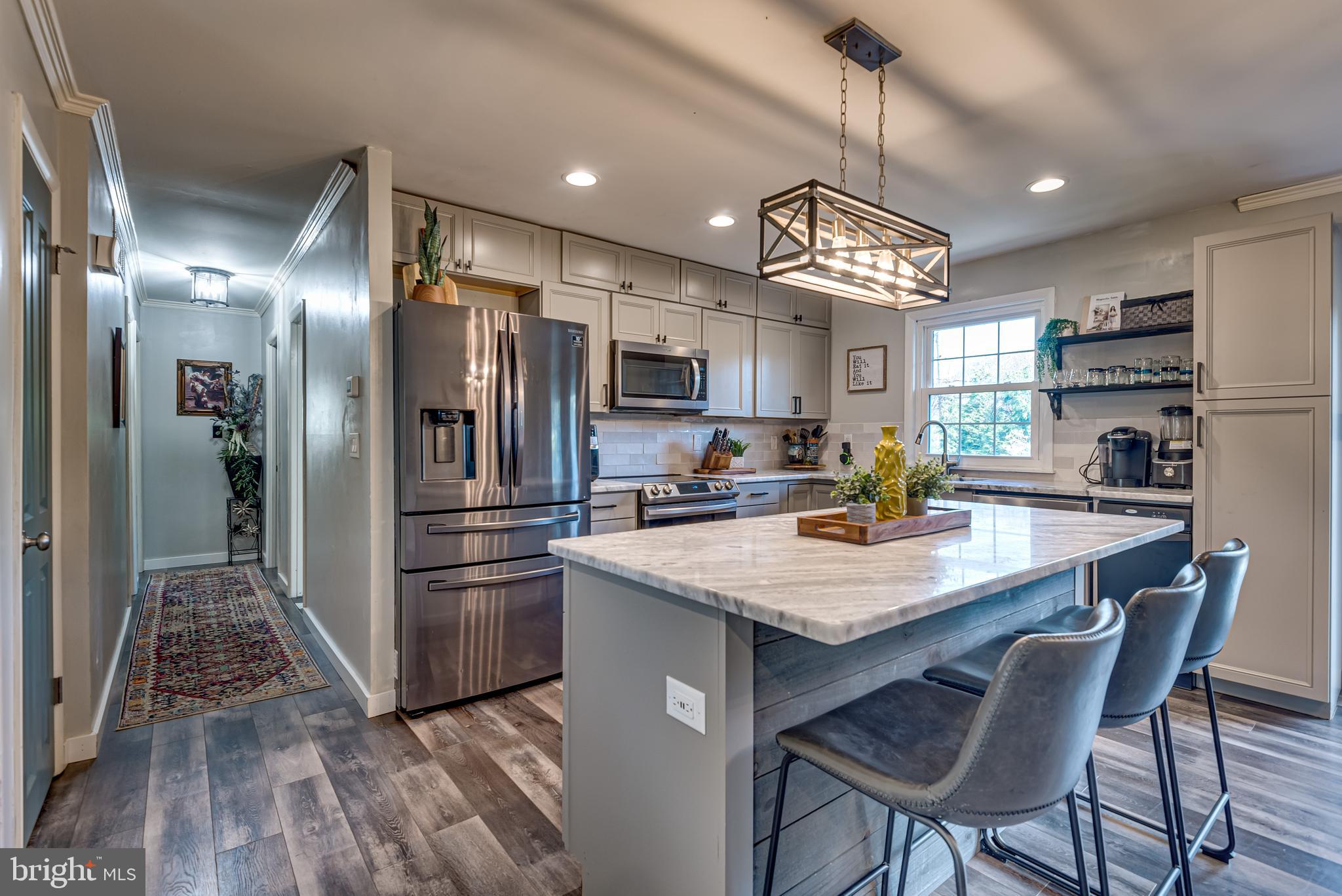 BENFIELD MANOR - Residential