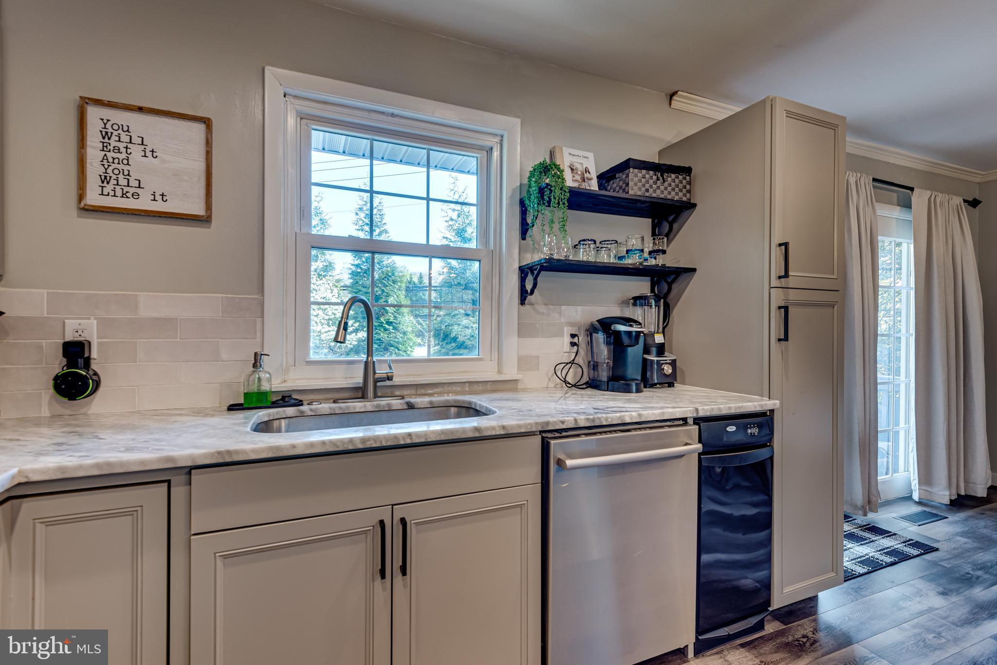 BENFIELD MANOR - Residential