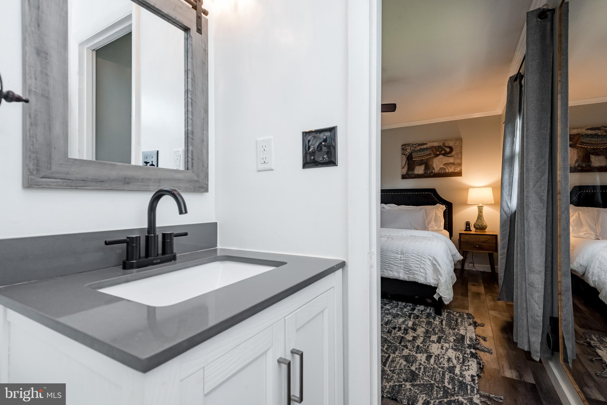 BENFIELD MANOR - Residential