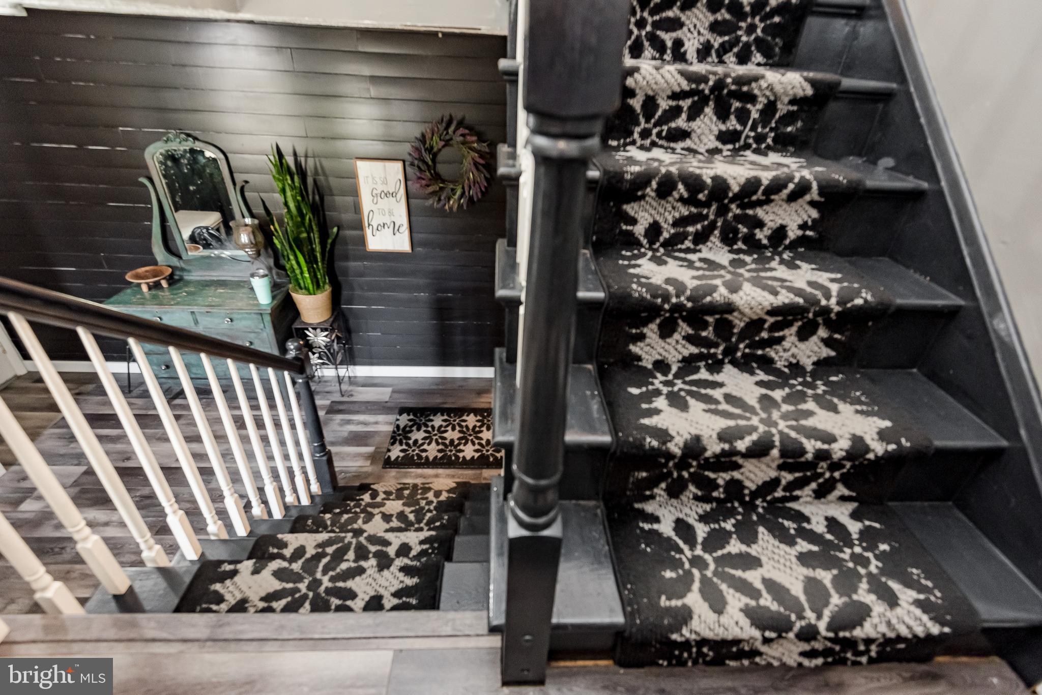 BENFIELD MANOR - Residential