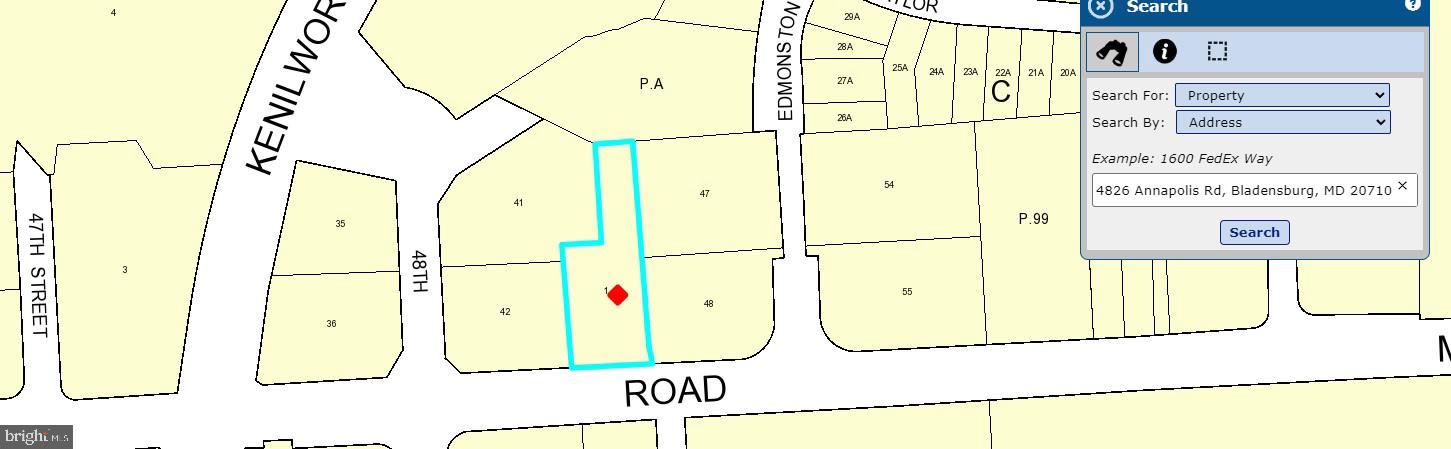 Main image without alt text