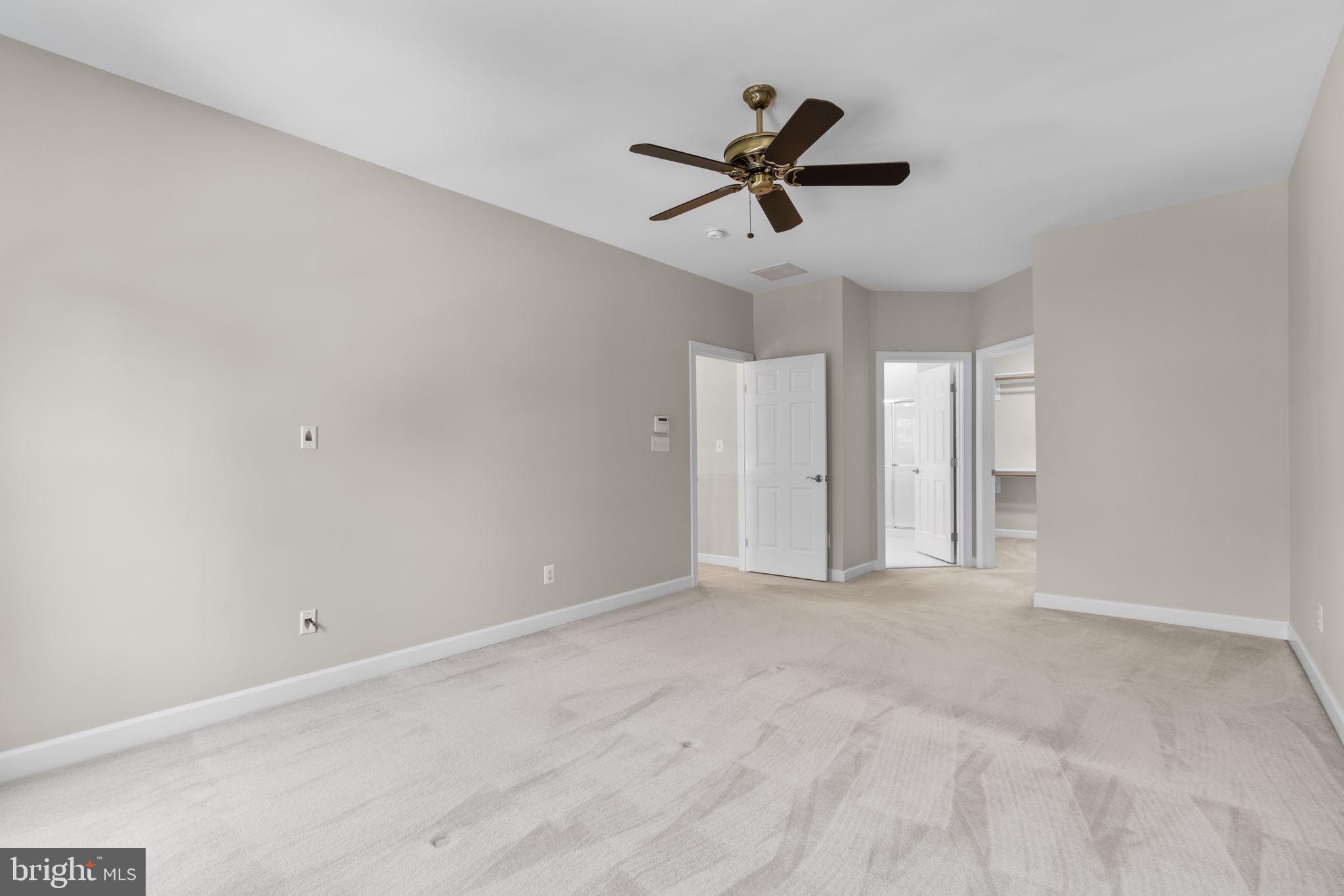 CRESTWOOD - Residential