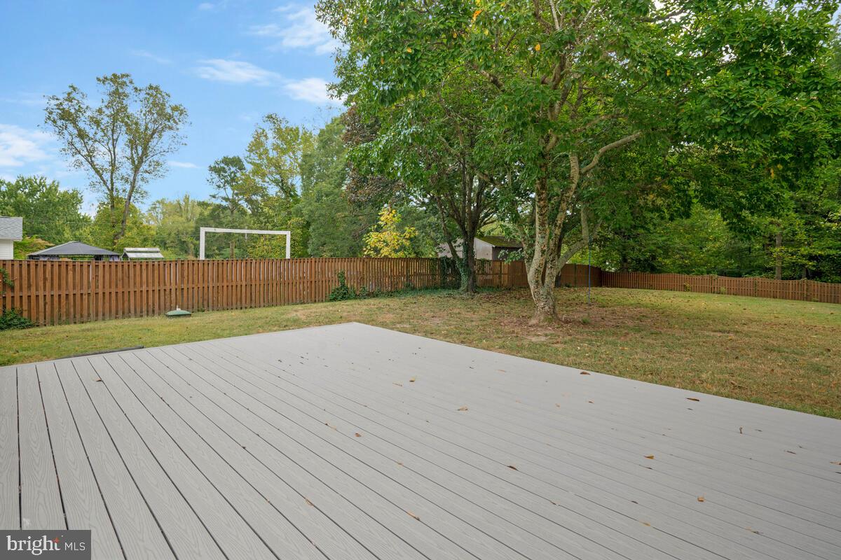 TOWN CREEK - Residential Lease